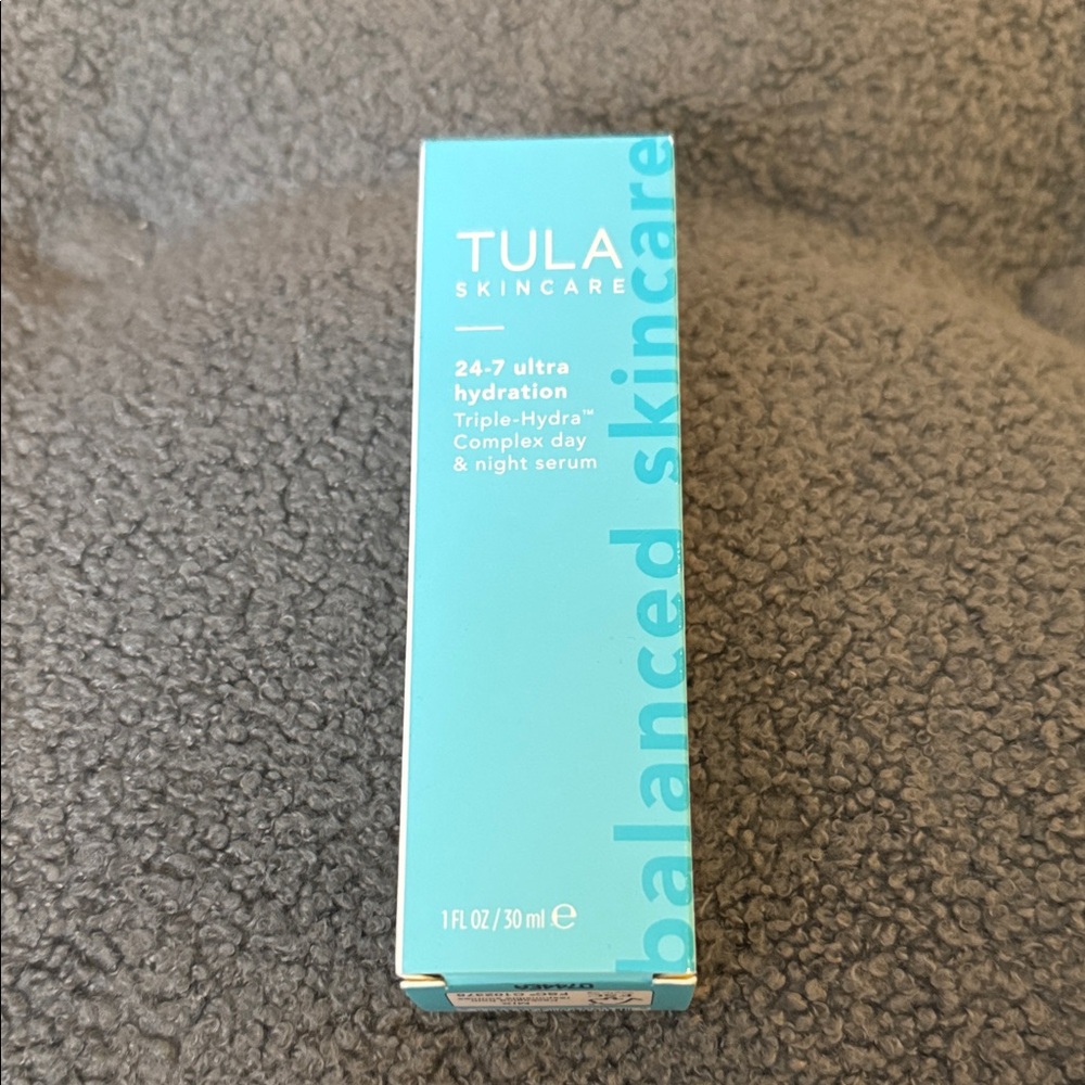 Tula Skincare 24-7 Ultra Hydration Serum - Light Blue